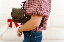 Load image into Gallery viewer, Ada Top Handle Woven East West Clutch Crossbody
