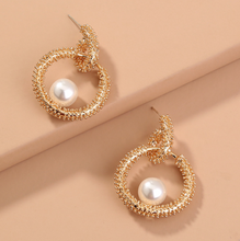 Load image into Gallery viewer, Baroque Pearl Statement Earrings

