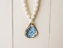 Load image into Gallery viewer, Petite Decoupage Oyster Shell Blessing Beads
