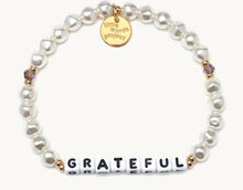 Load image into Gallery viewer, Grateful Pearl &amp; Crystal Beaded Bracelet
