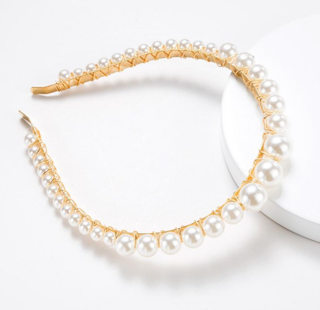 The Aurora Pearl Headband