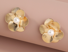Load image into Gallery viewer, Pearl Flower Bomb Statement Earrings

