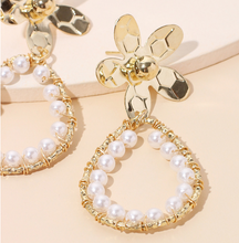 Load image into Gallery viewer, Gold Flower Pearl Statement Earrings
