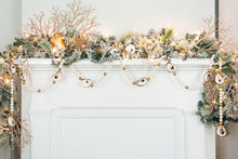 Load image into Gallery viewer, Gilded Oyster Garland
