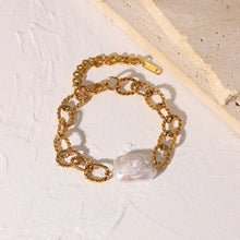 Load image into Gallery viewer, Baroque Pearl Chain Link Bracelet

