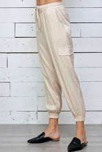 Load image into Gallery viewer, Leopard Print Jogger Pants
