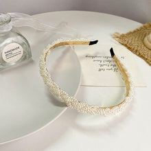 Load image into Gallery viewer, Twisted Braid Pearl Headband
