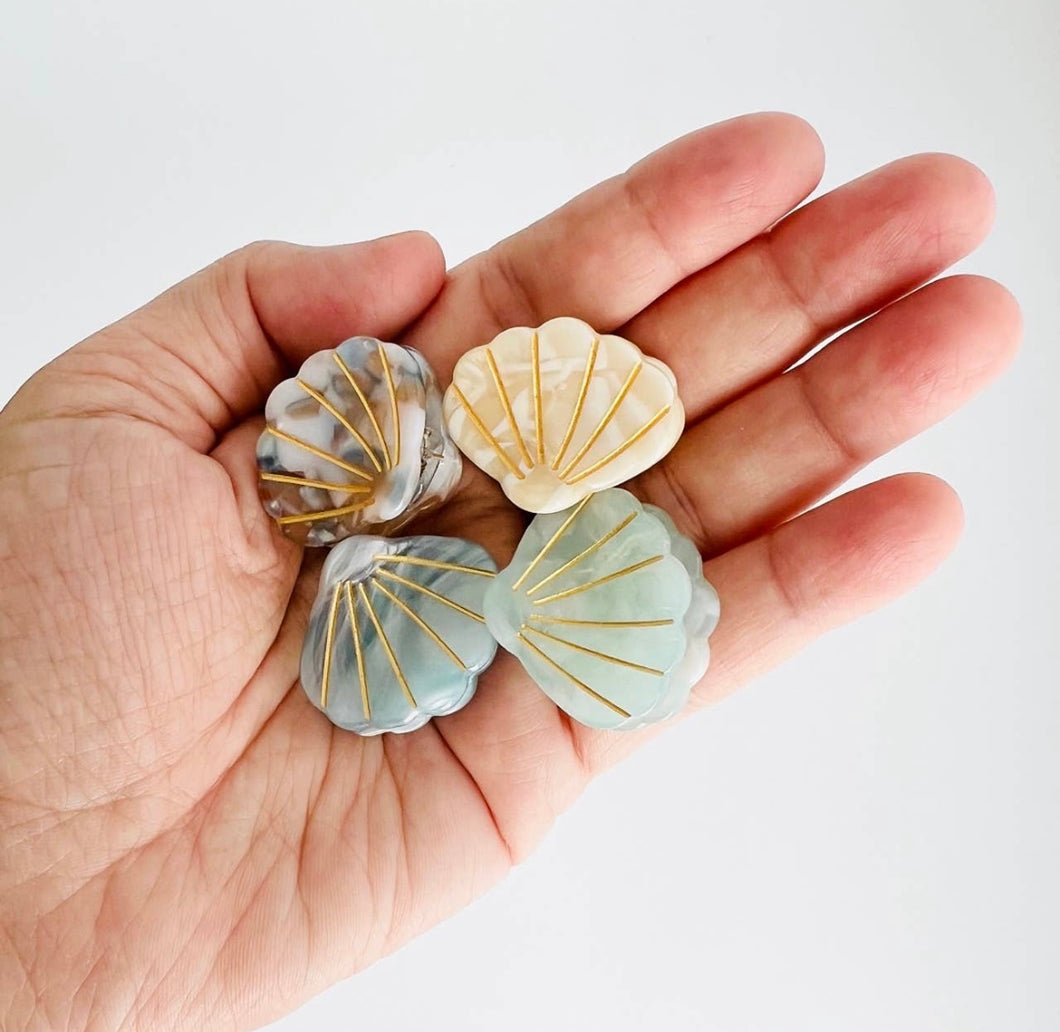 Mini Seashell Claw Clips 4 Pack