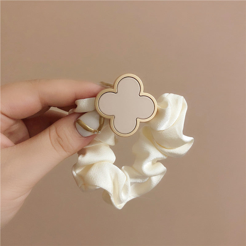 Clover Pleated Scrunchie