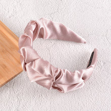 Load image into Gallery viewer, The Lily Headband
