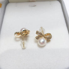 Load image into Gallery viewer, The PLP Rhinestone Bow Pearl Earrings
