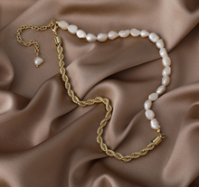 Load image into Gallery viewer, Half/Half Pearl Rope Chain Necklace
